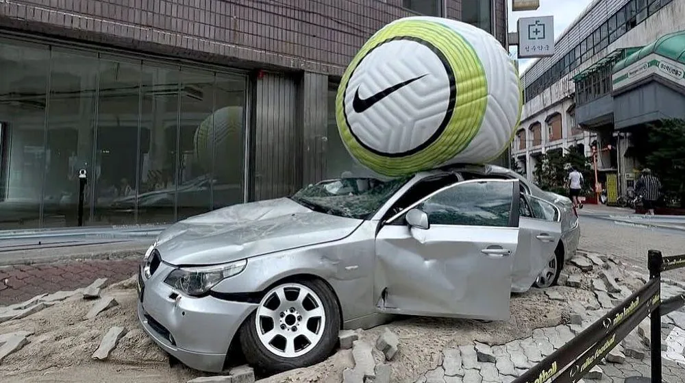 SEOUL WELCOMES NIKE’S LATEST “SCARY GOOD” FOOTBALL IMPACT INSTALLATION